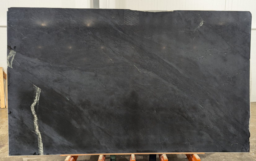 BLACK SOAPSTONE-HONED-3CM 7
