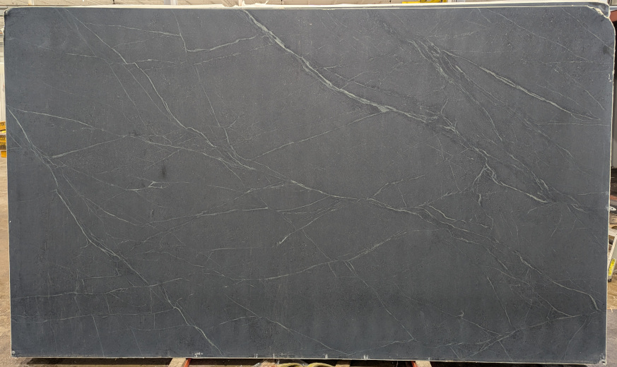 BLACK SOAPSTONE-HONED-3CM