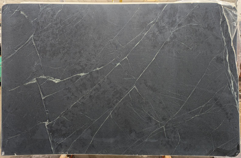 BLACK SOAPSTONE-HONED-3CM 3