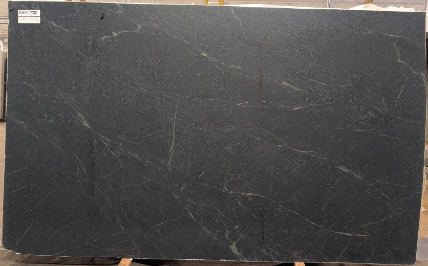 BLACK SOAPSTONE-HONED-3CM