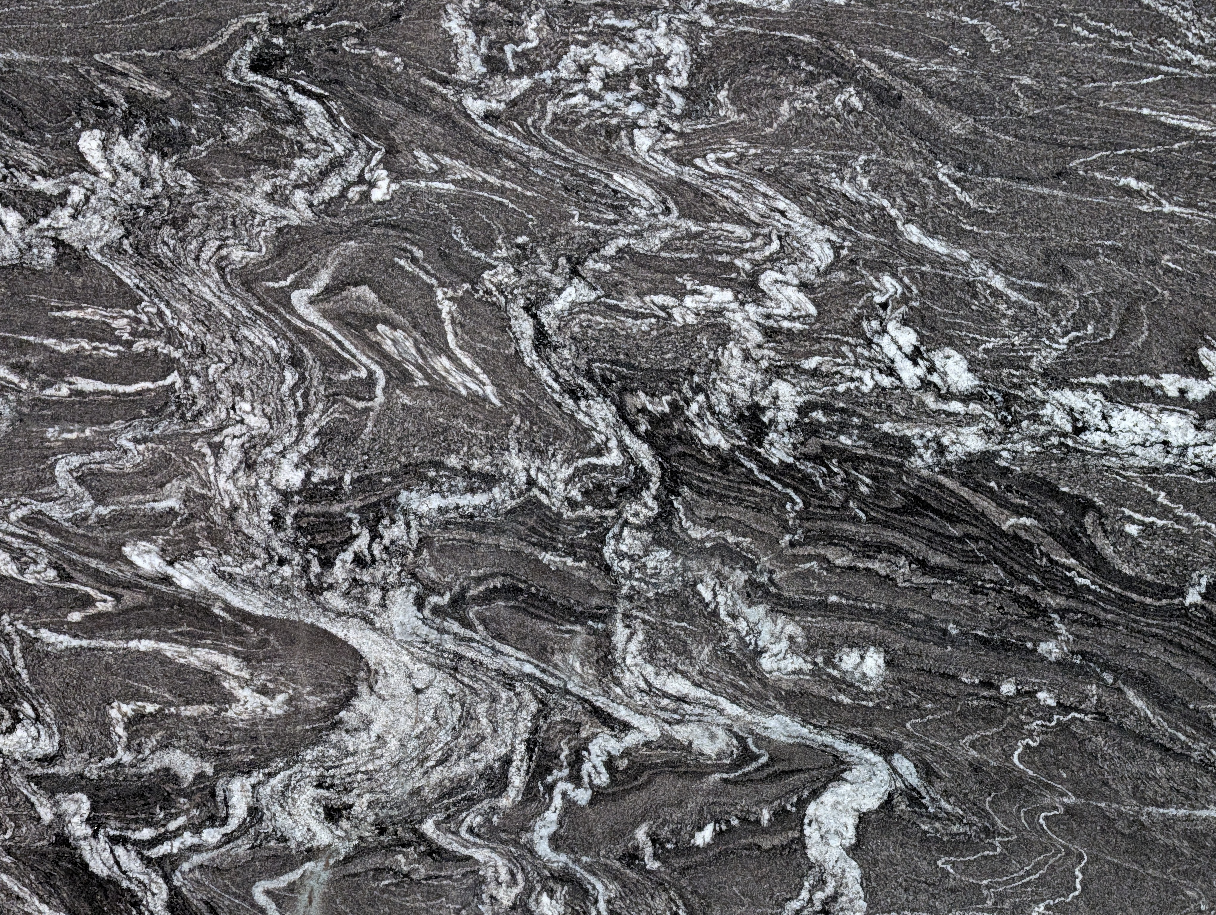 OSCURO MIST-POLISHED-3CM