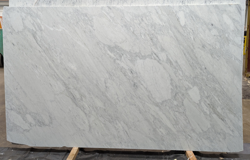 WHITE CARRARA EXTRA-HONED-3CM 4