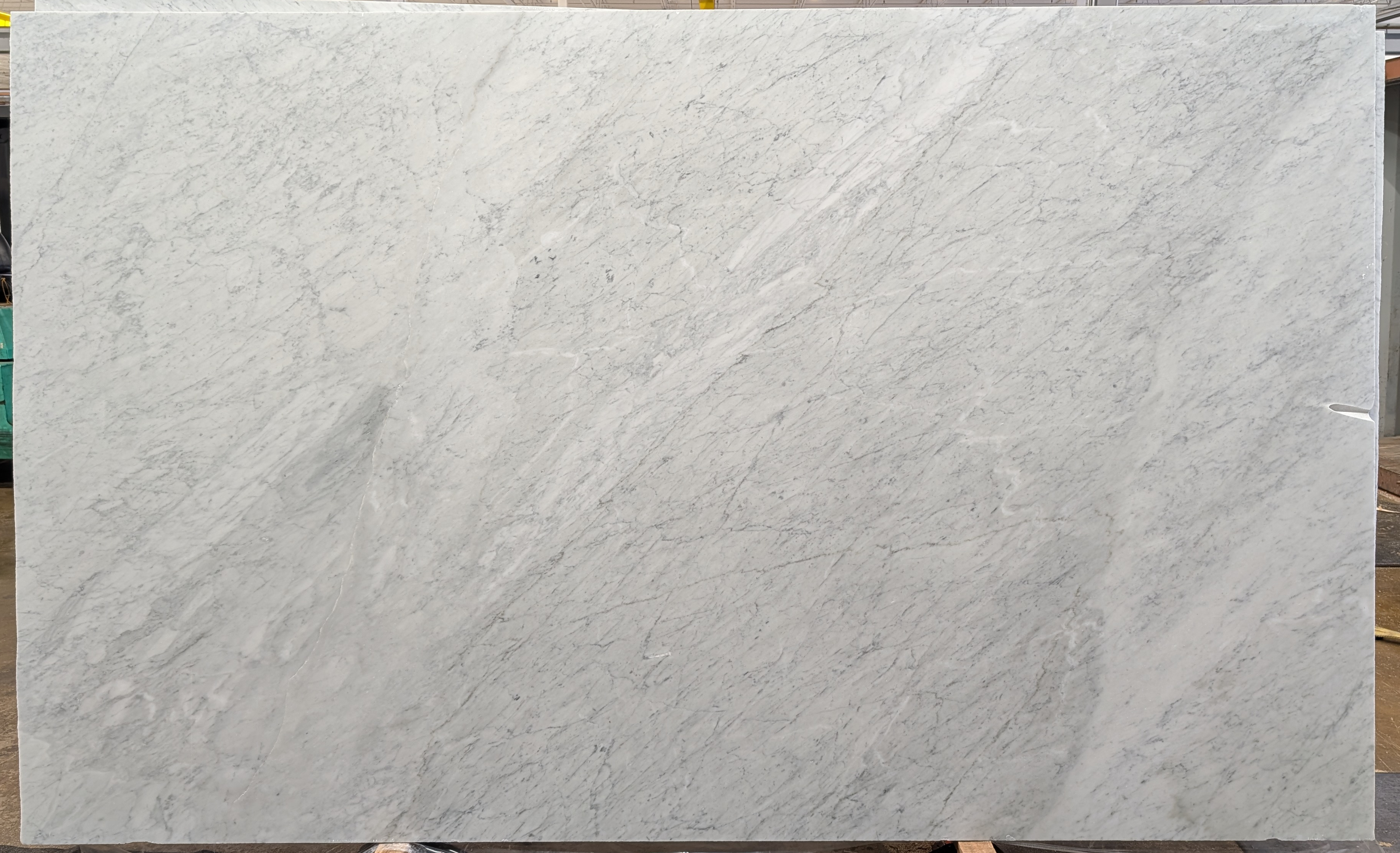WHITE CARRARA EXTRA-HONED-3CM