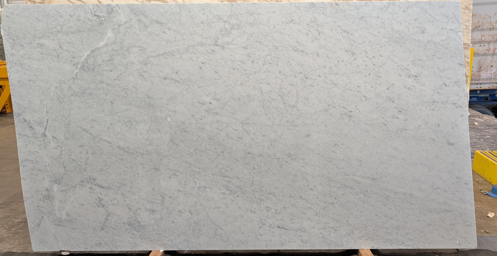 WHITE CARRARA-HONED-2CM